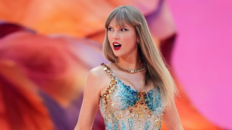 taylor-swift-anuncio-the-life-of-a-showgirl-asi-fue-la-inesperada-revelacion-de-su-nuevo-album-foto-scott-a-garfittinvisionap-IAMTKGH3GJC7JDHYWLVM7LGL5E